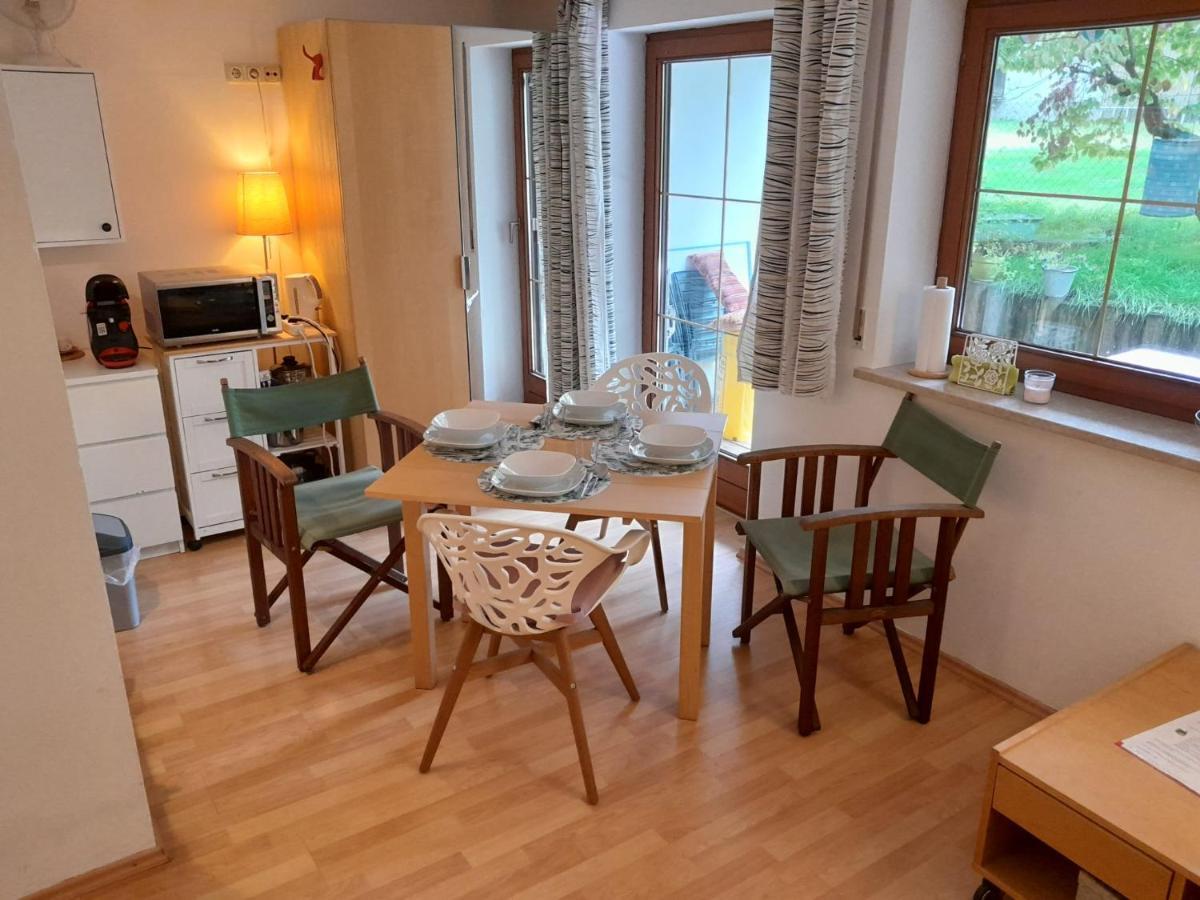 Apartment Mit Kueche Und Balkon Oder Terrasse, Ruhig Und Gut Erreichbar Piding Ngoại thất bức ảnh