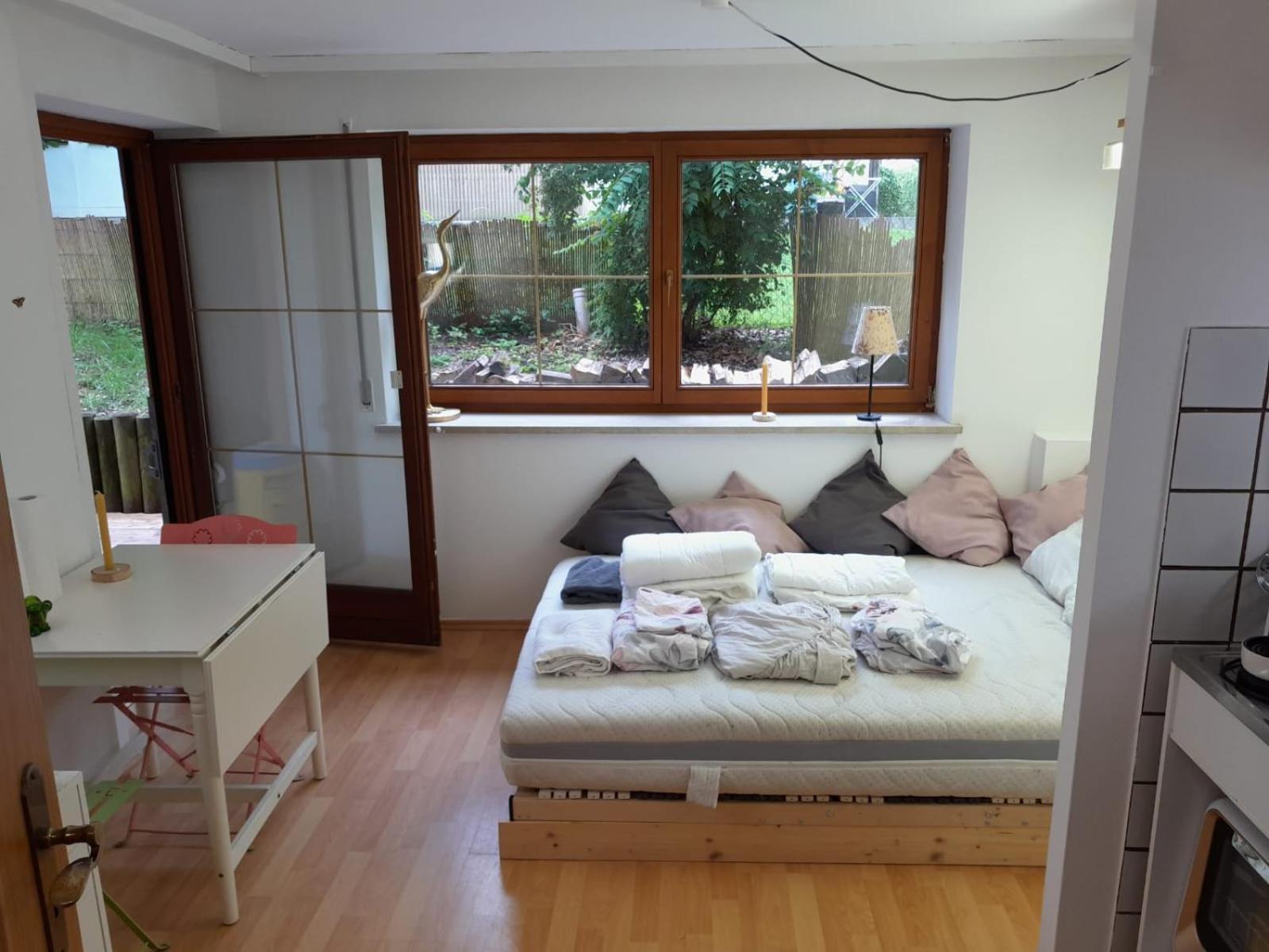 Apartment Mit Kueche Und Balkon Oder Terrasse, Ruhig Und Gut Erreichbar Piding Ngoại thất bức ảnh
